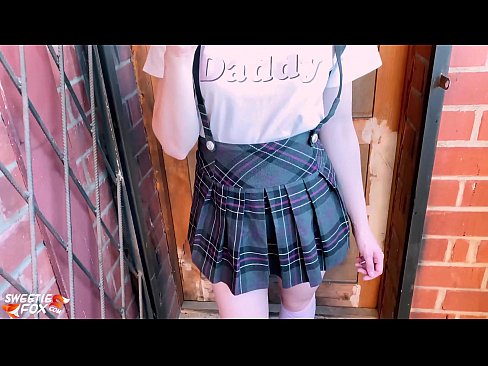 ❤️ 女学生深深地吸吮她的鸡巴,代替上课做爱 Anal video﹏﹏