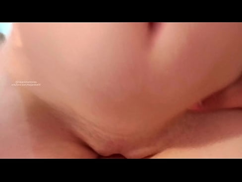 ❤️ 睡在姐姐的房间里,就这样被吵醒了 Anal video﹏﹏
