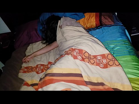 ❤️ 继子在年轻的继母睡觉时责骂她 Anal video﹏﹏